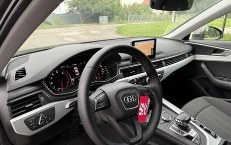 Audi A4, 2017 год, 1 850 000 рублей, 2 фотография