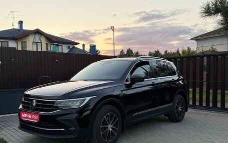 Volkswagen Tiguan II, 2020 год, 2 650 000 рублей, 1 фотография