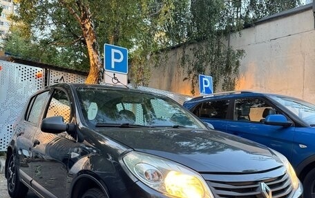 Renault Sandero I, 2010 год, 450 000 рублей, 1 фотография