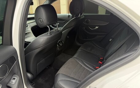 Mercedes-Benz C-Класс, 2018 год, 3 300 000 рублей, 17 фотография