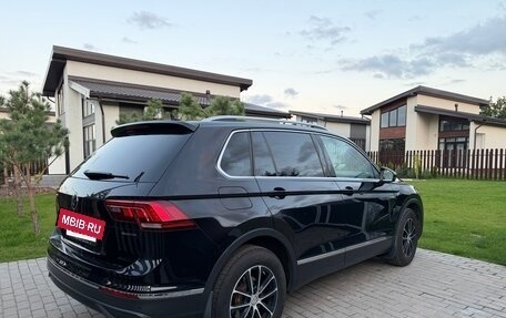 Volkswagen Tiguan II, 2020 год, 2 650 000 рублей, 2 фотография