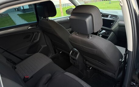 Volkswagen Tiguan II, 2020 год, 2 650 000 рублей, 5 фотография