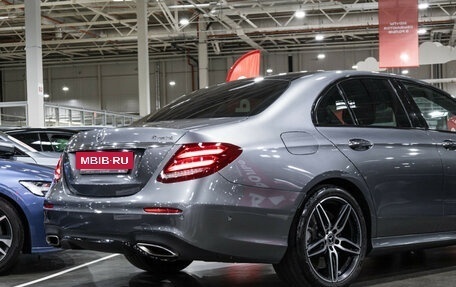 Mercedes-Benz E-Класс, 2017 год, 3 535 000 рублей, 7 фотография