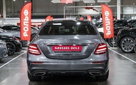 Mercedes-Benz E-Класс, 2017 год, 3 535 000 рублей, 8 фотография