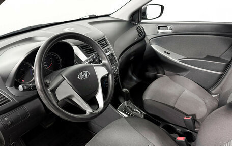 Hyundai Solaris II рестайлинг, 2011 год, 635 000 рублей, 9 фотография