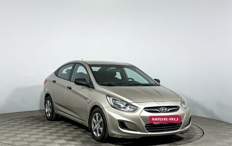 Hyundai Solaris II рестайлинг, 2011 год, 635 000 рублей, 3 фотография