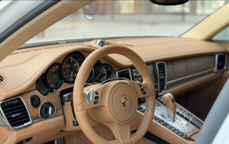 Porsche Panamera II рестайлинг, 2013 год, 2 499 000 рублей, 22 фотография