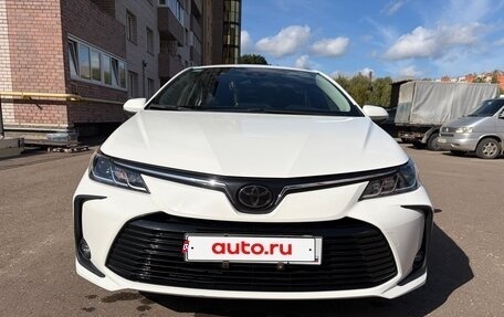 Toyota Corolla, 2021 год, 1 950 000 рублей, 3 фотография