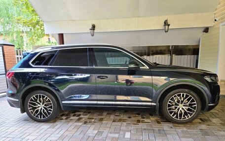 Volkswagen Touareg III, 2020 год, 5 785 000 рублей, 6 фотография