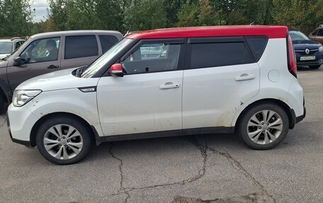 KIA Soul II рестайлинг, 2015 год, 1 000 500 рублей, 3 фотография
