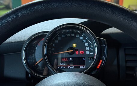 MINI Hatch, 2018 год, 1 800 000 рублей, 5 фотография