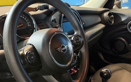 MINI Hatch, 2018 год, 1 800 000 рублей, 7 фотография