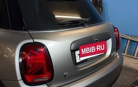 MINI Hatch, 2018 год, 1 800 000 рублей, 11 фотография