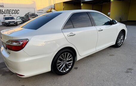 Toyota Camry, 2017 год, 2 060 000 рублей, 5 фотография