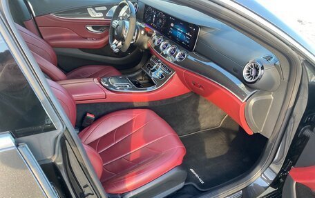 Mercedes-Benz CLS AMG, 2020 год, 6 100 000 рублей, 23 фотография