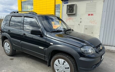 Chevrolet Niva I рестайлинг, 2013 год, 590 000 рублей, 3 фотография