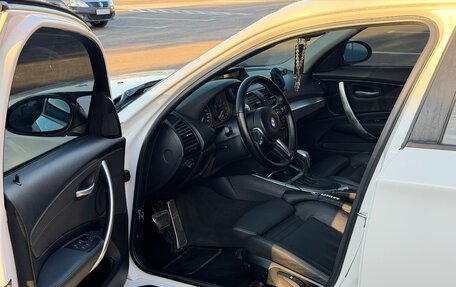 BMW 1 серия, 2009 год, 750 000 рублей, 10 фотография