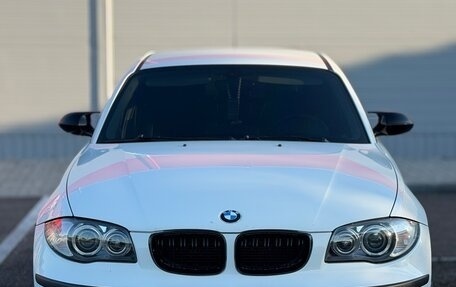 BMW 1 серия, 2009 год, 750 000 рублей, 3 фотография