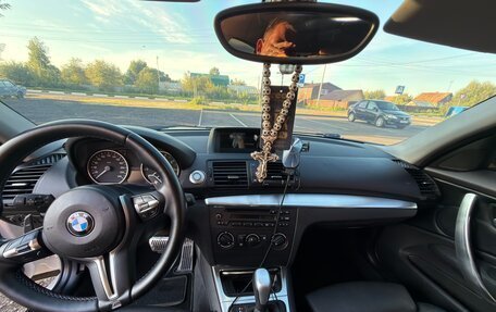 BMW 1 серия, 2009 год, 750 000 рублей, 13 фотография