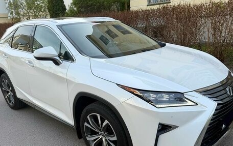 Lexus RX IV рестайлинг, 2019 год, 4 300 000 рублей, 1 фотография