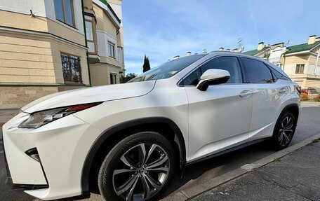 Lexus RX IV рестайлинг, 2019 год, 4 300 000 рублей, 8 фотография
