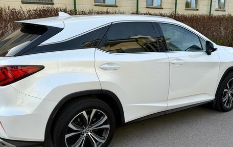 Lexus RX IV рестайлинг, 2019 год, 4 300 000 рублей, 2 фотография