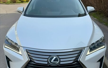 Lexus RX IV рестайлинг, 2019 год, 4 300 000 рублей, 4 фотография