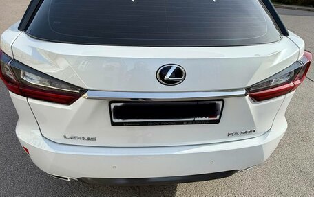 Lexus RX IV рестайлинг, 2019 год, 4 300 000 рублей, 12 фотография