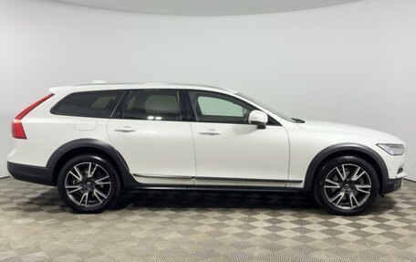 Volvo V90 Cross Country I рестайлинг, 2018 год, 3 465 900 рублей, 5 фотография