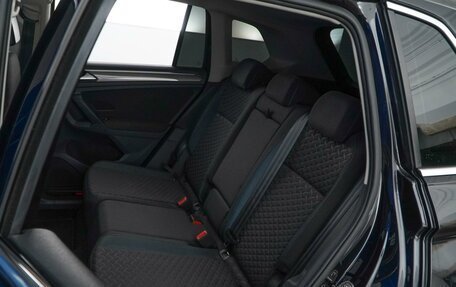 Volkswagen Tiguan II, 2019 год, 2 300 444 рублей, 9 фотография