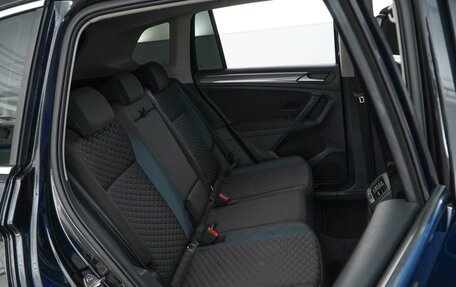 Volkswagen Tiguan II, 2019 год, 2 300 444 рублей, 7 фотография