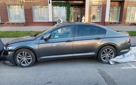 Volkswagen Passat B8 рестайлинг, 2016 год, 800 000 рублей, 2 фотография