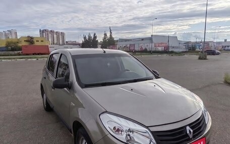 Renault Sandero I, 2010 год, 475 000 рублей, 1 фотография