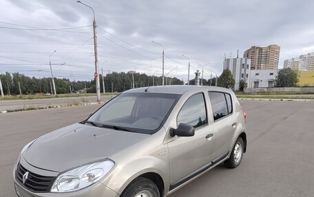 Renault Sandero I, 2010 год, 475 000 рублей, 3 фотография