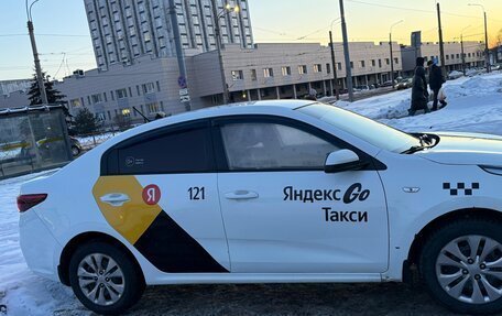 KIA Rio IV, 2018 год, 680 000 рублей, 2 фотография