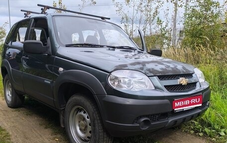 Chevrolet Niva I рестайлинг, 2012 год, 420 000 рублей, 1 фотография