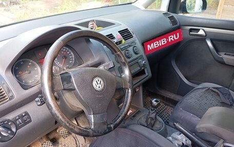 Volkswagen Touran III, 2008 год, 500 000 рублей, 3 фотография