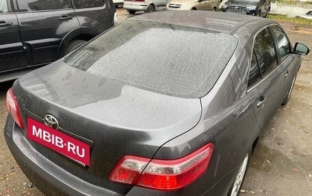 Toyota Camry, 2011 год, 955 000 рублей, 5 фотография