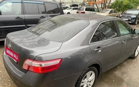 Toyota Camry, 2011 год, 955 000 рублей, 4 фотография