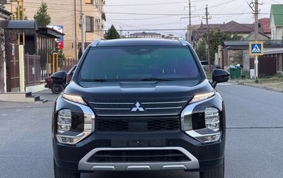 Mitsubishi Outlander, 2022 год, 2 600 000 рублей, 1 фотография