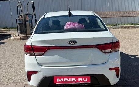 KIA Rio IV, 2019 год, 800 000 рублей, 2 фотография