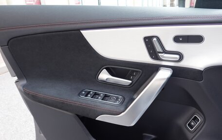 Mercedes-Benz CLA, 2020 год, 3 570 000 рублей, 15 фотография
