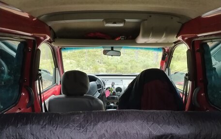 Renault Kangoo II рестайлинг, 2002 год, 390 000 рублей, 7 фотография