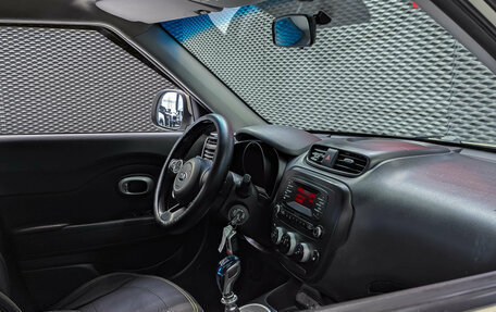 KIA Soul II рестайлинг, 2014 год, 970 000 рублей, 25 фотография