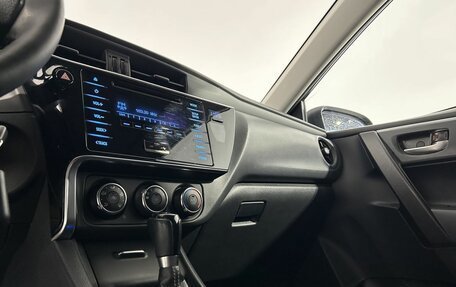 Toyota Corolla, 2018 год, 1 720 000 рублей, 19 фотография