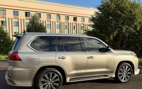 Lexus LX III, 2018 год, 5 950 000 рублей, 10 фотография