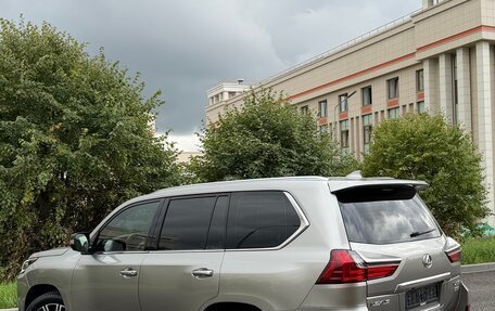 Lexus LX III, 2018 год, 5 950 000 рублей, 3 фотография