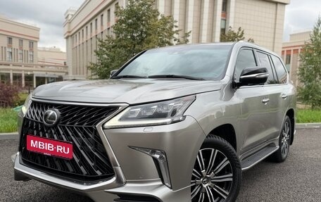 Lexus LX III, 2018 год, 5 950 000 рублей, 1 фотография