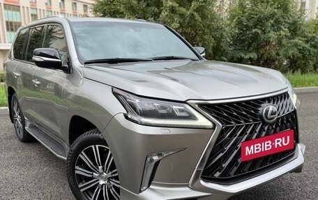 Lexus LX III, 2018 год, 5 950 000 рублей, 13 фотография