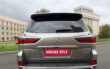 Lexus LX III, 2018 год, 5 950 000 рублей, 16 фотография